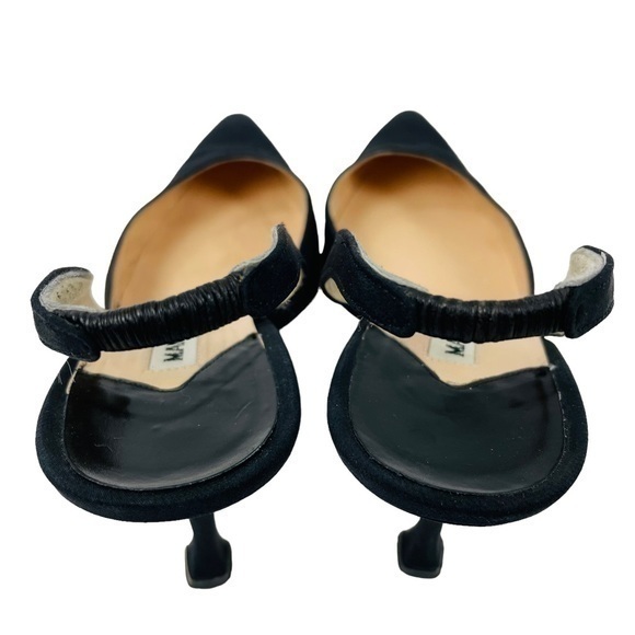 MANOLO BLAHNIK Carolyne Slingback Black | Size 35.5 | Black Fabric | EUC - Picture 11 of 14